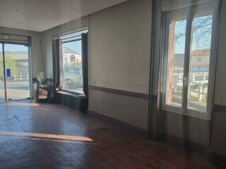  Immeuble � vendre 10 pi�ces 300 m�