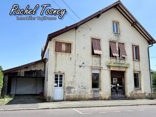  Immeuble à vendre 8 pièces 530 m²