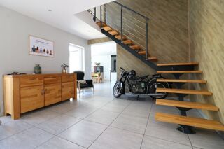  Maison � vendre 7 pi�ces 218 m�