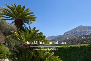  Propriété/château à vendre 15 + pièces 850 m²