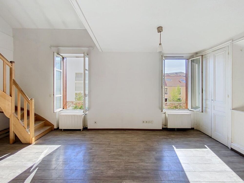 Vente Duplex/Triplex Duplex baigné de lumière Lyon 7