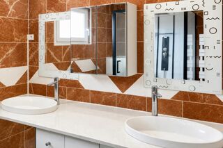  Appartement à vendre 8 pièces 148 m²