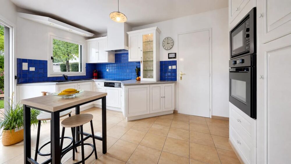 Maison avec vie de plain-pied et piscine - 129 m2 - Mellac