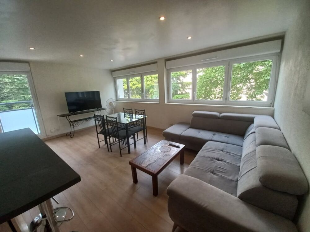 T3 MEUBLE avec cave à Lyon 9