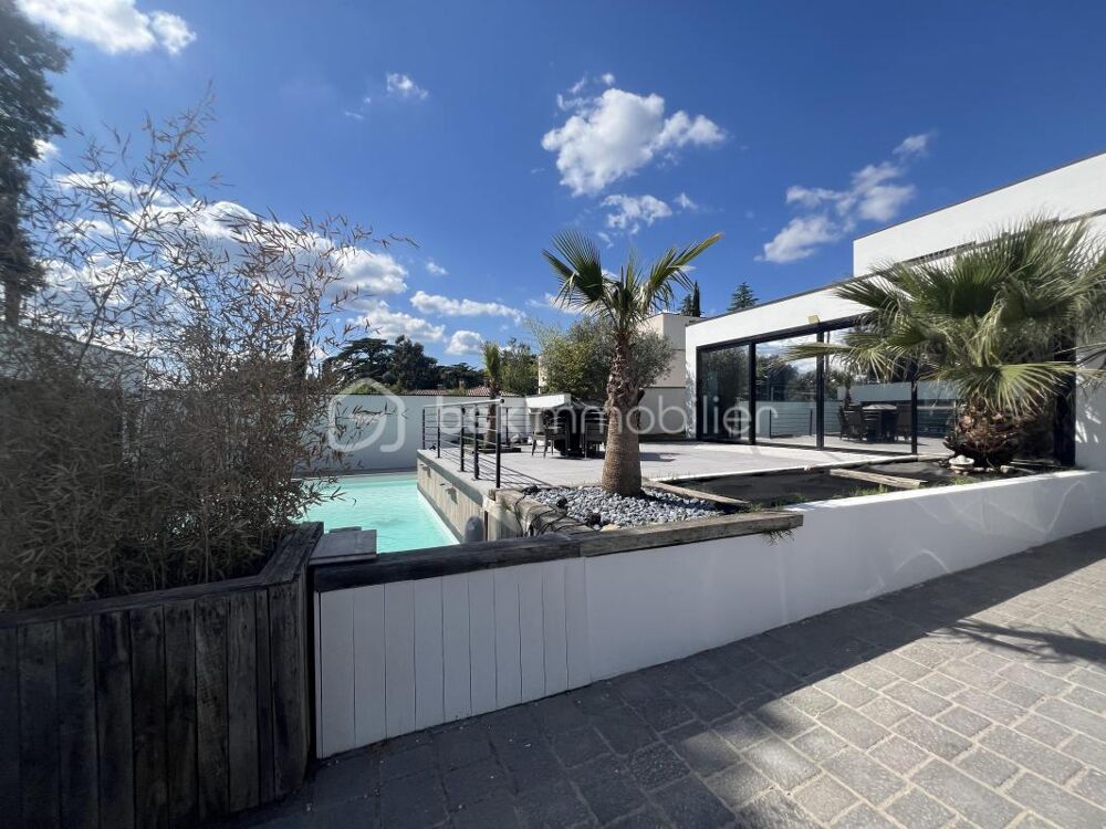 Vente Villa Exceptionnelle villa avec piscine Montelimar