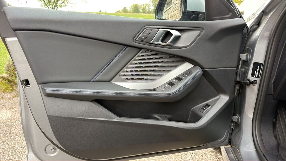 S&eacute;rie 1 120i 170 Mild Hybrid DCT7 M Sport - Automatique 2024 occasion 74000 Annecy