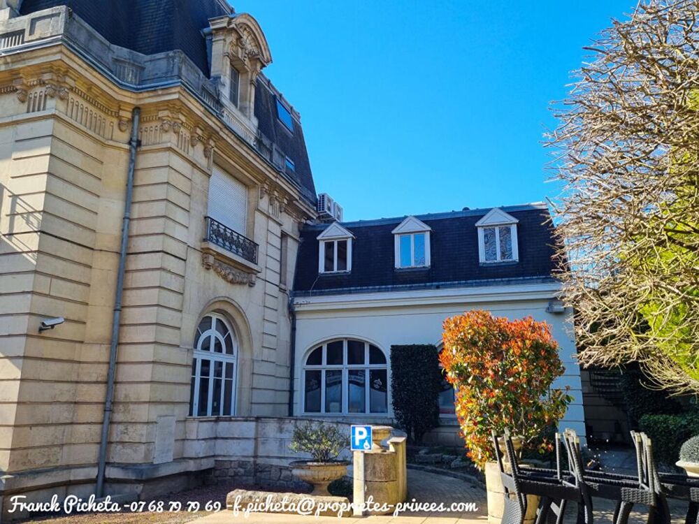 � vendre  Propri�t�/ch�teau Arras (62000)