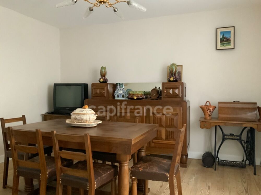 Vente Maison A CERVIERES (42). Maison de village de 65 M2 avec son garage attenant Cervieres