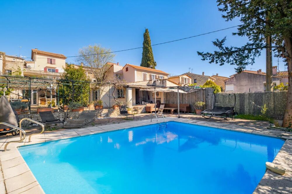 Charmante maison 7 pièces avec piscine à Peymeinade