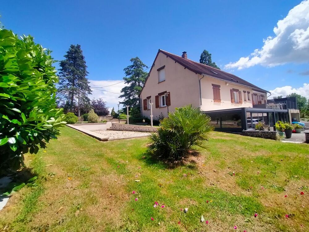 Maison La Suze Sur Sarthe 7 pièce(s) 200 m2