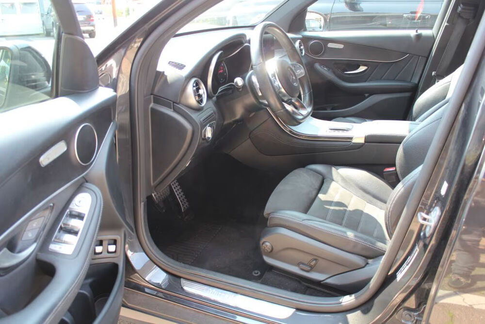 Classe GLC 200 4MATIC 9G-TRONIC AMG Line 2020 occasion 33000 Bordeaux