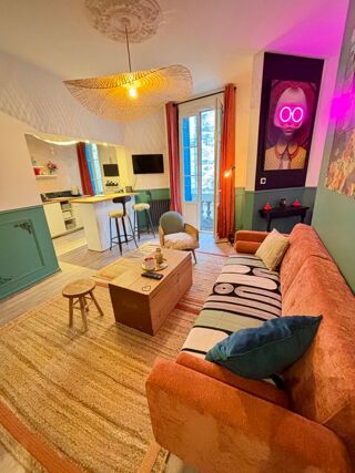  Appartement à louer 1 pièce 43 m²