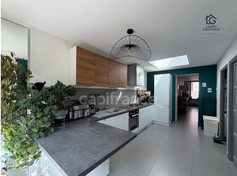 Vente Maison Coup de cœur à Comines – Maison 1930, 2 chambres, bureau, cour sans vis-à-vis, aucun travaux Comines