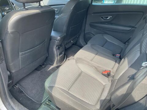 Grand scenic IV 7 PLACES - 1.7 BluedCi 120 CH SUIVI RENAULT 2020 occasion 14650 Carpiquet