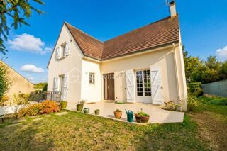 Vente Maison Maison familiale lumineuse de 178 m² avec cheminée et grand terrain arboré à Us Us