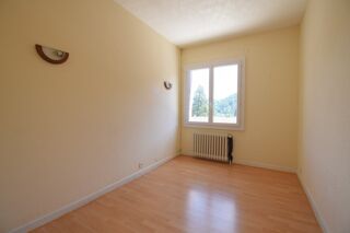  Immeuble  vendre 8 pices 234 m