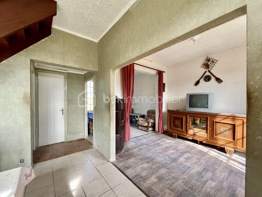 Vente Maison Maison en pierre avec grand terrain sans voisins Saint michel de veisse