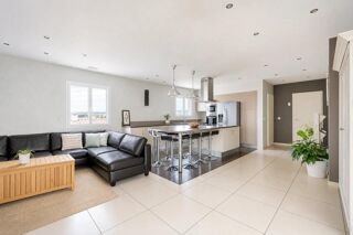  Villa à vendre 10 pièces 260 m²