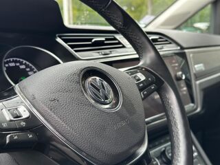 Touran III 1.5 TSI 150 EVO LOUNGE DSG7 7PL 2020 occasion 78240 Chambourcy