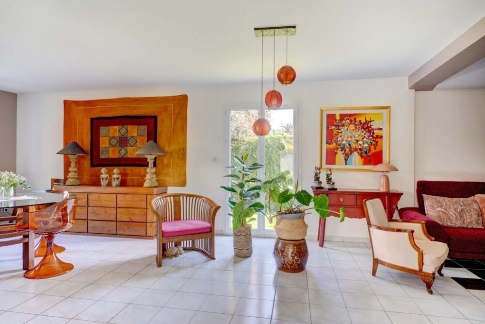 Vente Maison Maison de 4 pièces de 112 m² à Décines-Charpieu Decines charpieu