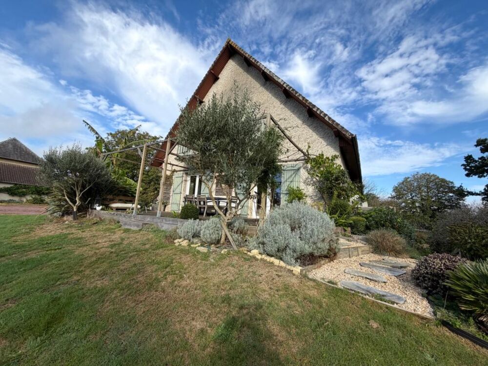 Vente Maison MAISON COUP DE CŒUR DE 230 M², 5 CHAMBRES ET 2,4 HECTARES CARANTILLY (50) Carantilly
