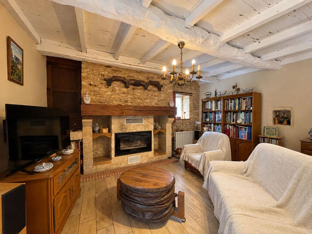 Vente Maison Charmante maison périgourdine avec piscine, beau jardin et dépendances Val de louyre et caudeau