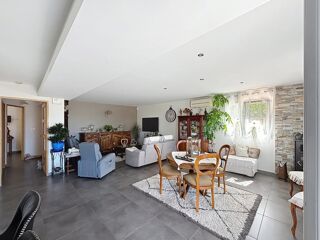  Maison à vendre 8 pièces 167 m²