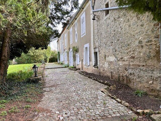  Propriété/château à vendre 13 pièces 380 m²