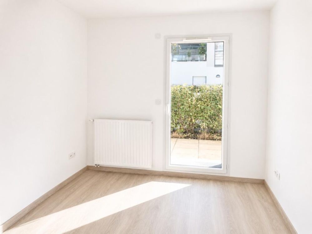 Location Appartement T2 avec jardin privatif et parking  à SAUTRON Sautron