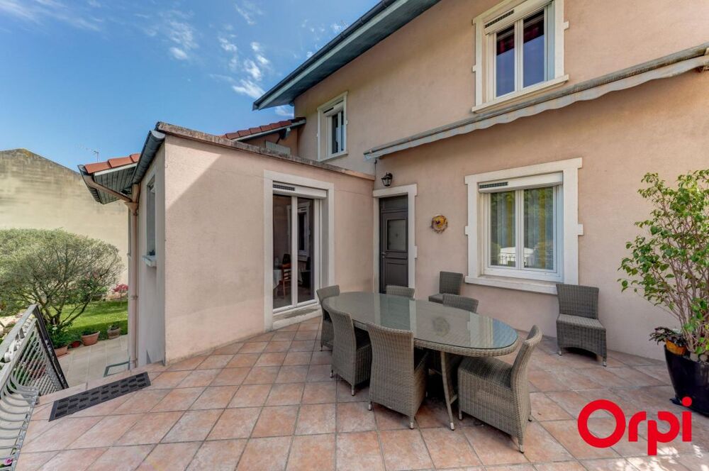 Maison secteur CUSSET, 137m² habitables (poss agrand.) sur 932m² de parcelle