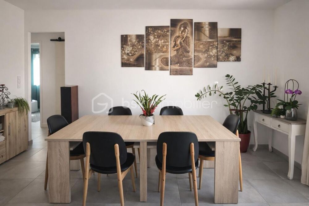 Vente Maison VISAN – Maison contemporaine de plain-pied avec piscine, prestations haut de gamme et environnement privilégié Visan