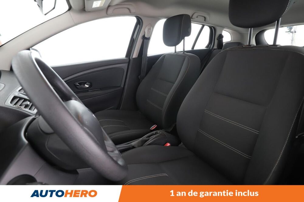 M&eacute;gane 1.5 dCi Energy Life Eco2 110 ch 2016 occasion 92130 Issy-les-Moulineaux