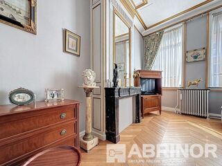  Maison  vendre 7 pices 300 m