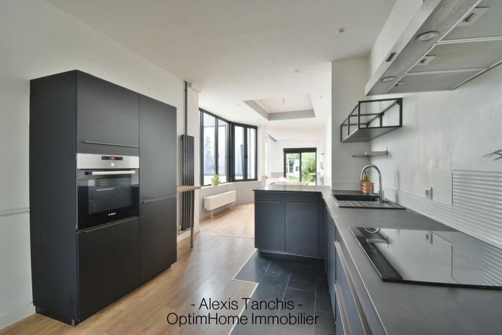 Exclusivité La Madeleine  Maison 1930 de 163 m²  3/4 chambres  Jardin