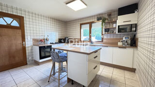  Maison � vendre 8 pi�ces 180 m�