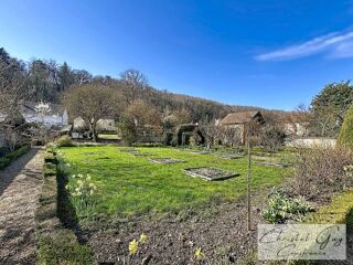  Maison � vendre 10 pi�ces 247 m�