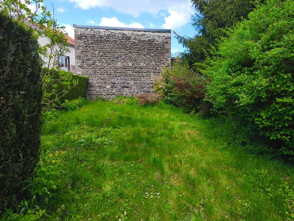 Maison à Aydat - Rouillas Bas - 120 m2 - Fort potentiel !