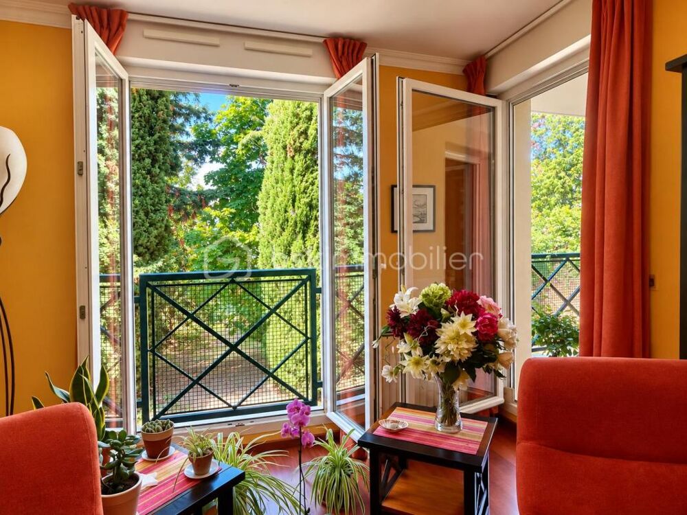 Vente Appartement DAMMARIE-LÈS-LYS – 122 M², DES VOLUMES RARES ET LA VERDURE POUR DÉCOR Dammarie les lys