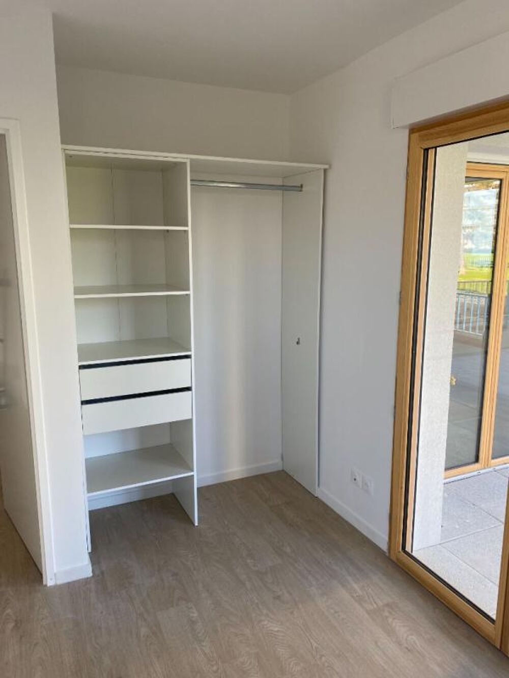 Appartement 3 pièces loué - Investissement serein - Terrasse & Garage