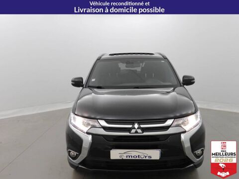 Outlander DI-D 150 4WD Black Collection +Toit 2018 occasion 10150 Lavau