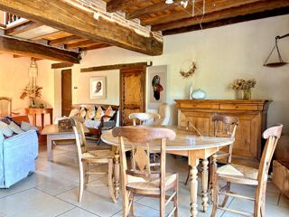  Maison à vendre 12 pièces 277 m²