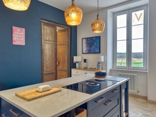  Propriété/château à vendre 15 + pièces 485 m² Tournon d agenais