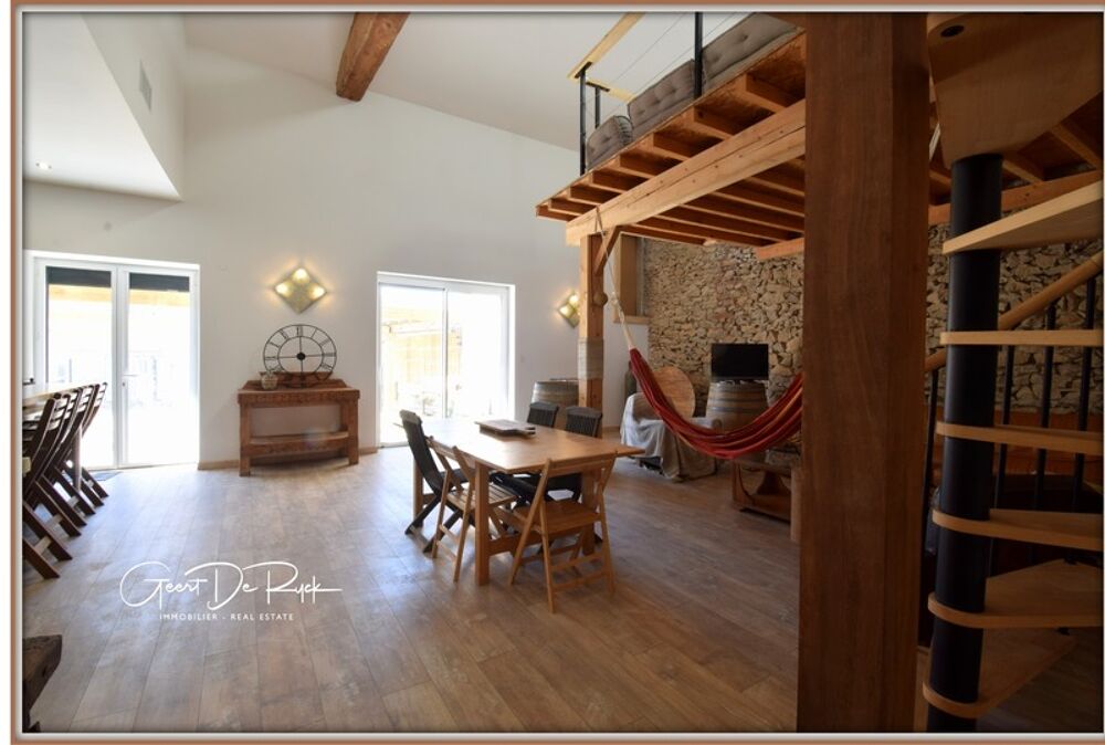 Secteur de ST-COUAT D'AUDE (11). Maison T5 style loft R+1 et Maisonnette T2 avec grand garage