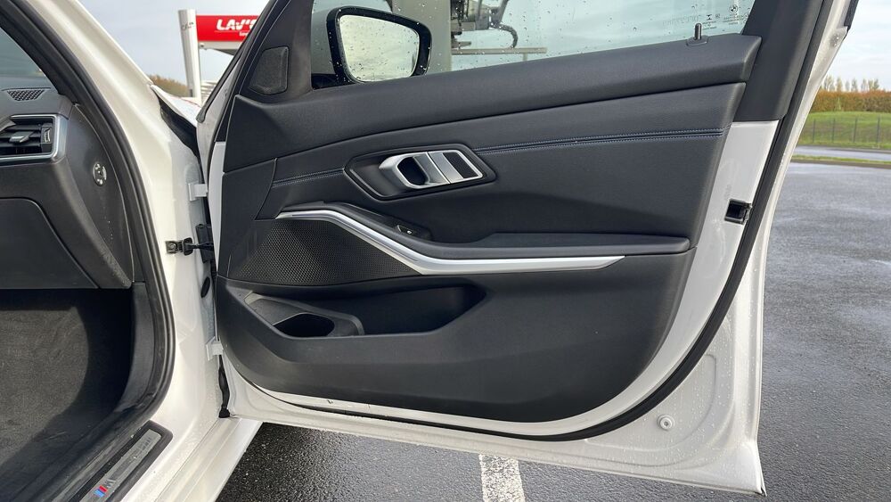 S&eacute;rie 3 Touring 330e 292 Hybrid Steptronic8 M Sport - Automatique En 2021 occasion 77390 Ozouer Le Voulgis