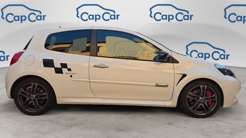 Clio RS 2.0 200 Cup - Entretien constructeur 2012 occasion 95540 Mery Sur Oise