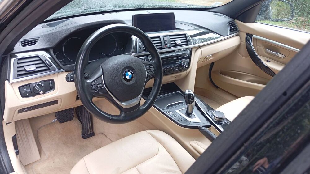 S&eacute;rie 3 Touring (F31) 320d 163 BVA8 Lounge Plus - Automatique 2018 occasion 50000 Berigny