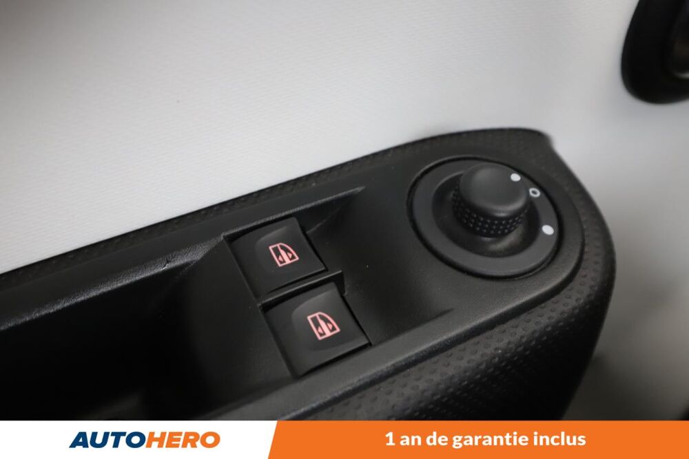 Twingo 1.0 SCe Equilibre 65 ch 2022 occasion 92130 Issy-les-Moulineaux