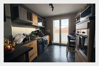  Appartement à louer 3 pièces 72 m²