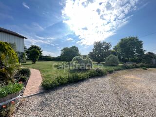  Maison à vendre 8 pièces 377 m²