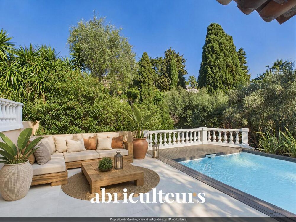 Villa d'exception 313m2 aperçu mer, autonome en énergie, piscine et appartement invités